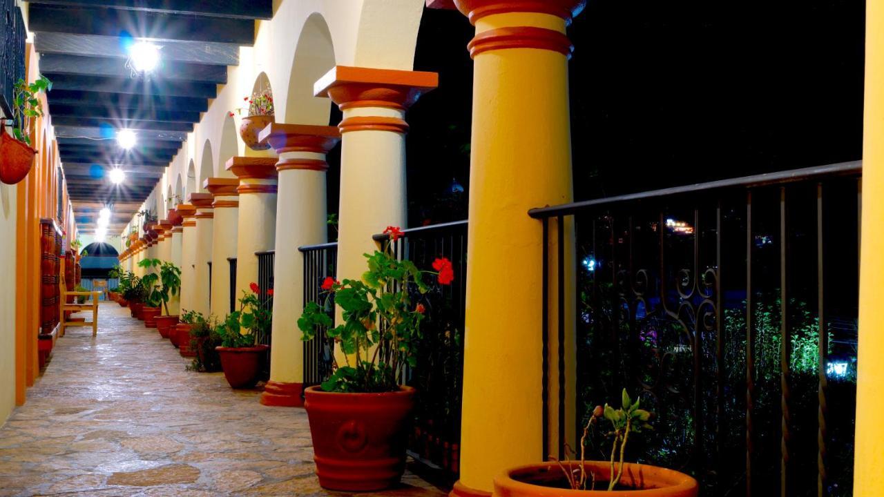 Hotel Rincon Del Arco San Cristóbal de Las Casas Esterno foto