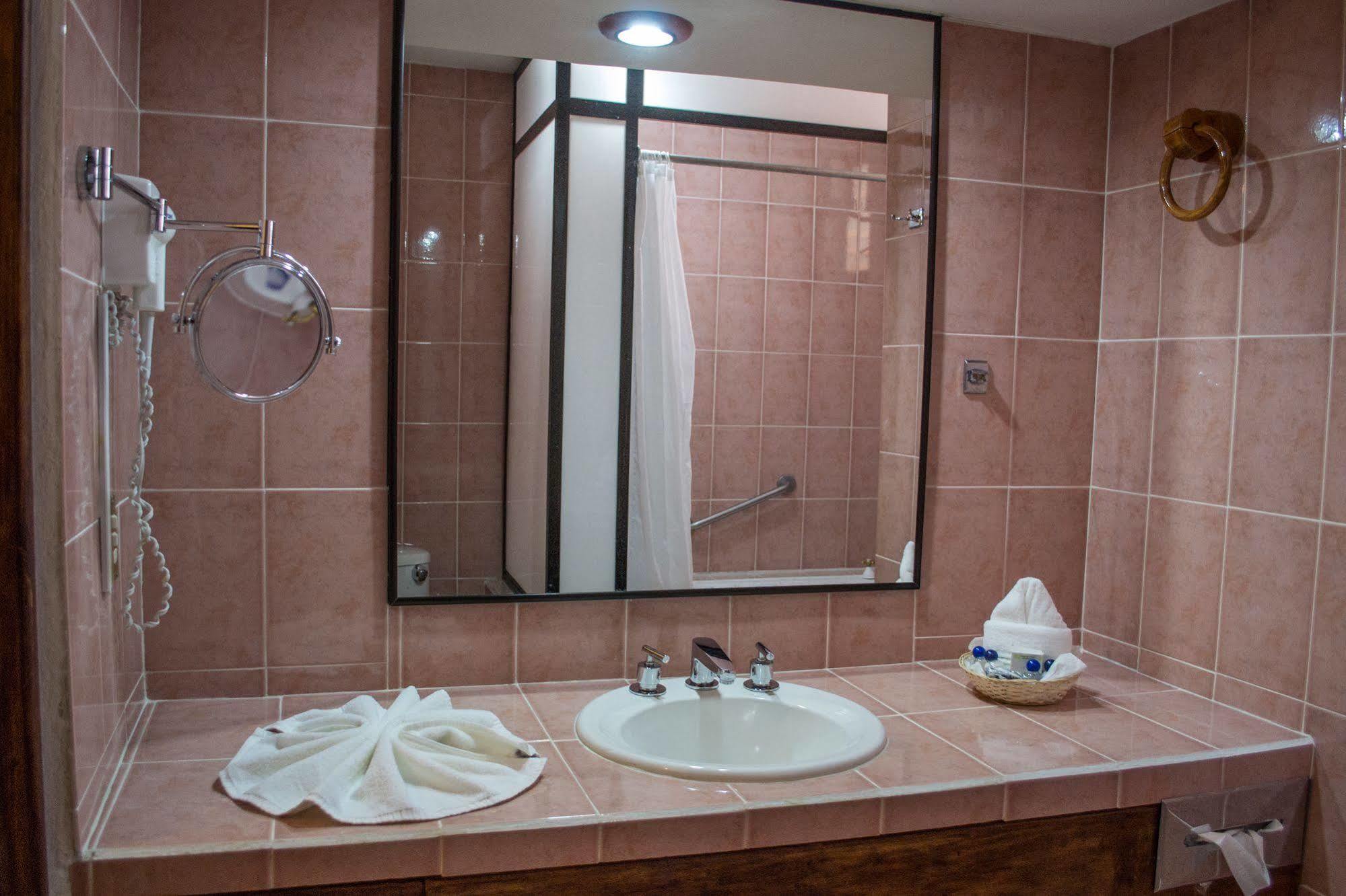 Hotel Rincon Del Arco San Cristóbal de Las Casas Esterno foto